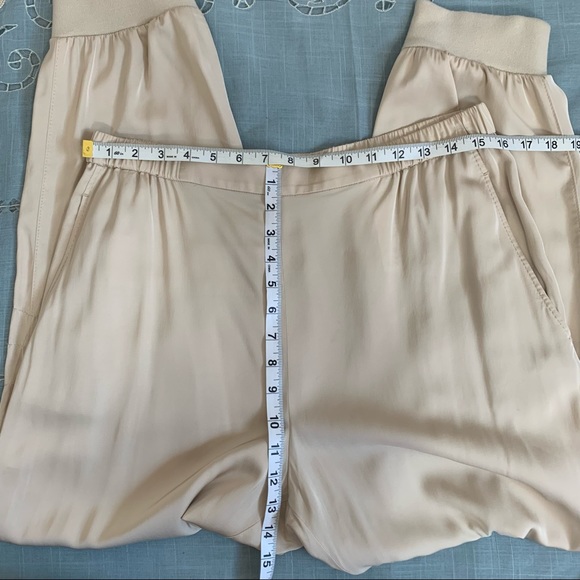 Dorothee Schumacher cream satin jogger pants - Picture 7 of 16